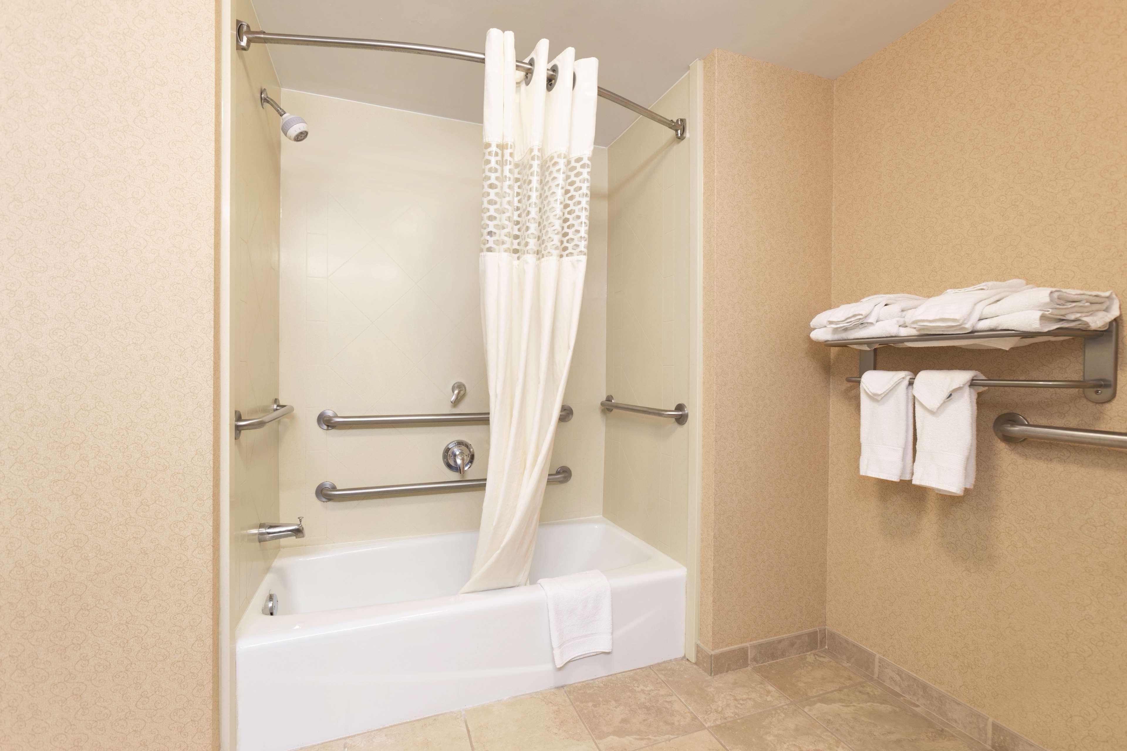 Hampton Inn & Suites Greenfield Kültér fotó