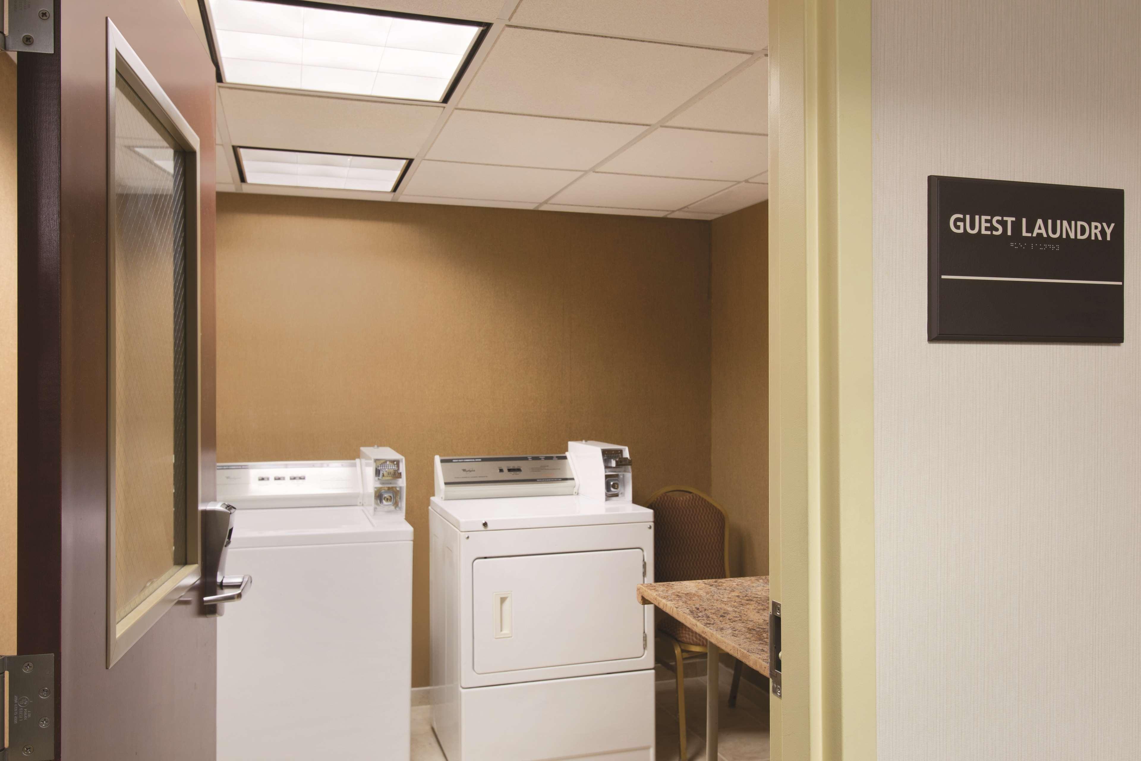 Hampton Inn & Suites Greenfield Kültér fotó