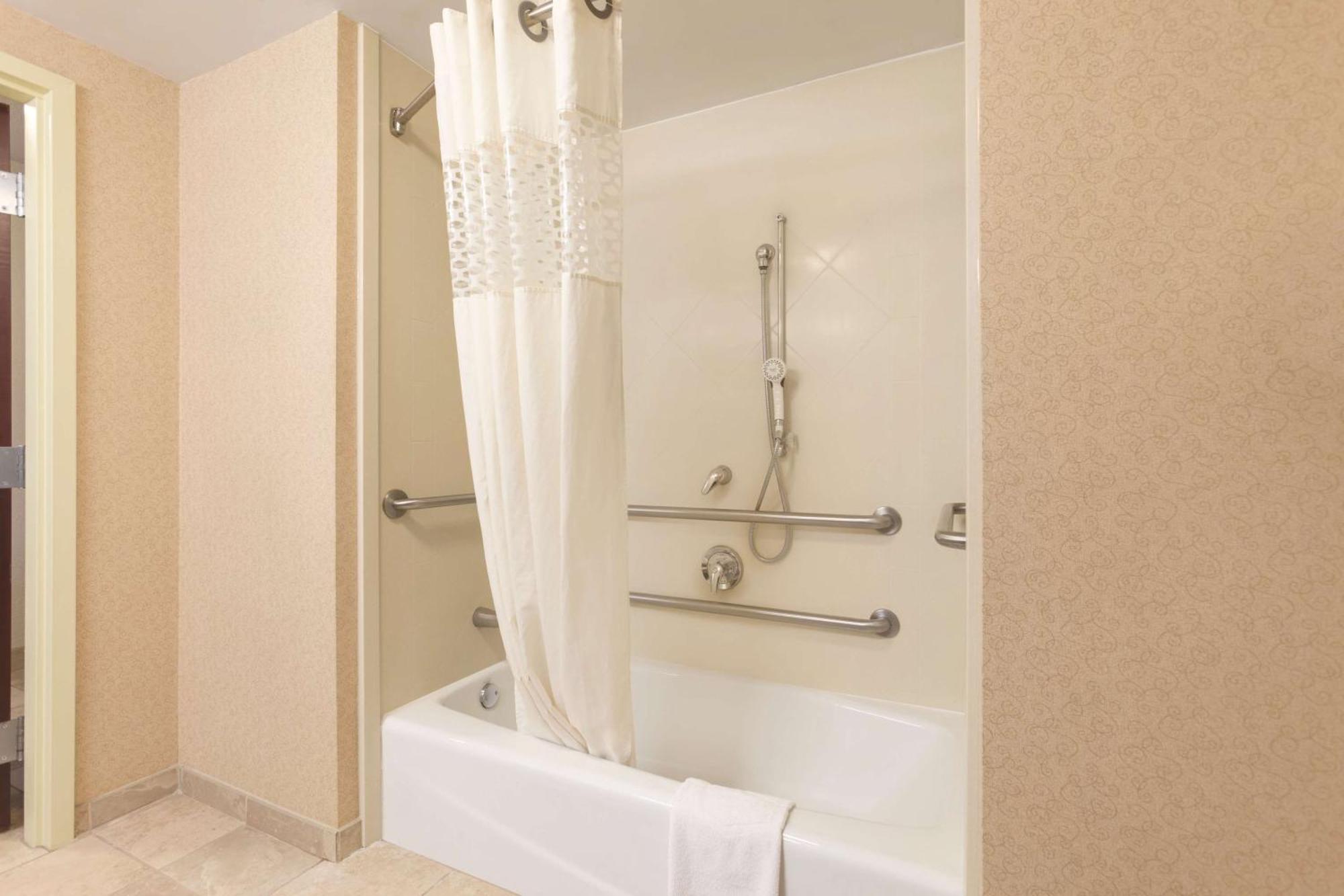 Hampton Inn & Suites Greenfield Kültér fotó