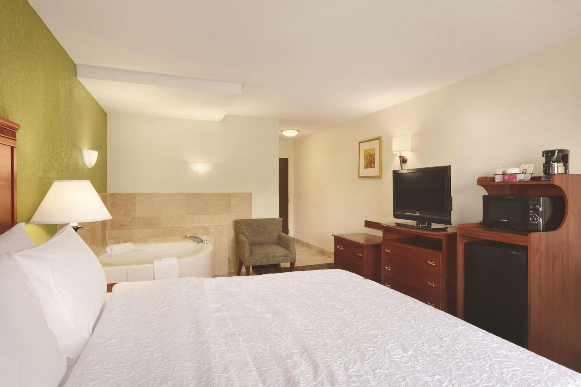 Hampton Inn & Suites Greenfield Kültér fotó