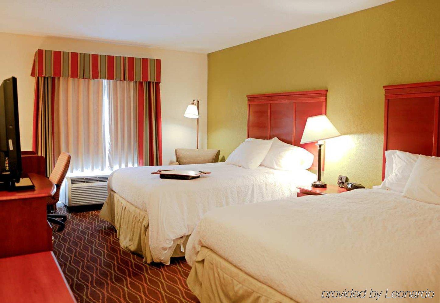Hampton Inn & Suites Greenfield Kültér fotó