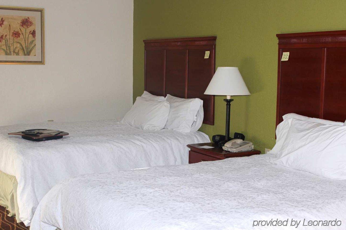 Hampton Inn & Suites Greenfield Kültér fotó
